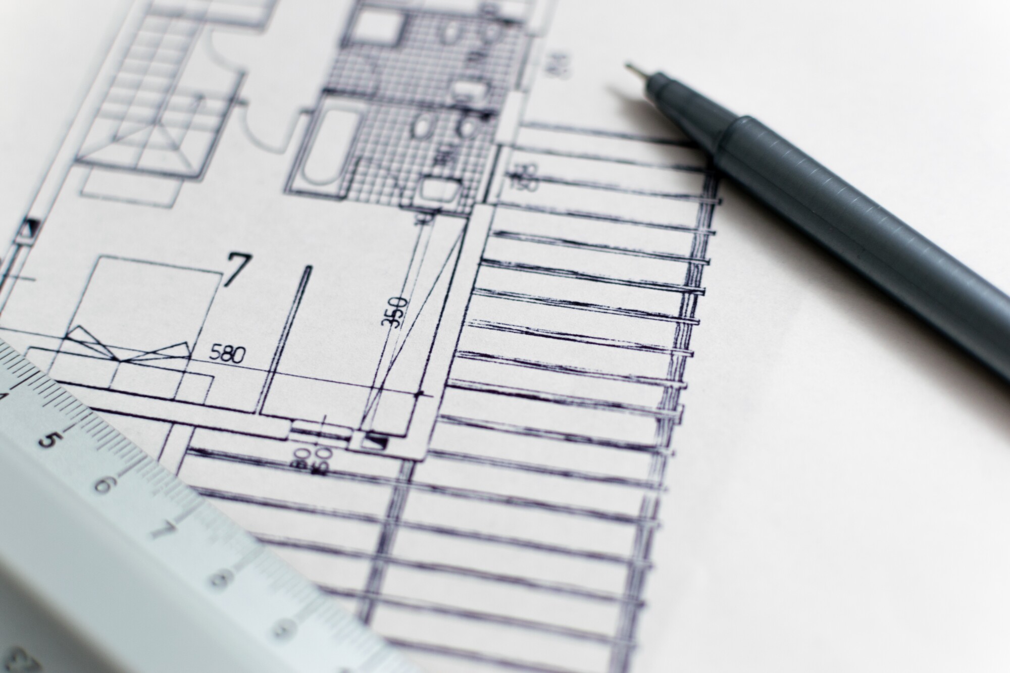 10 Essential Construction Estimating Software Features for Your Business